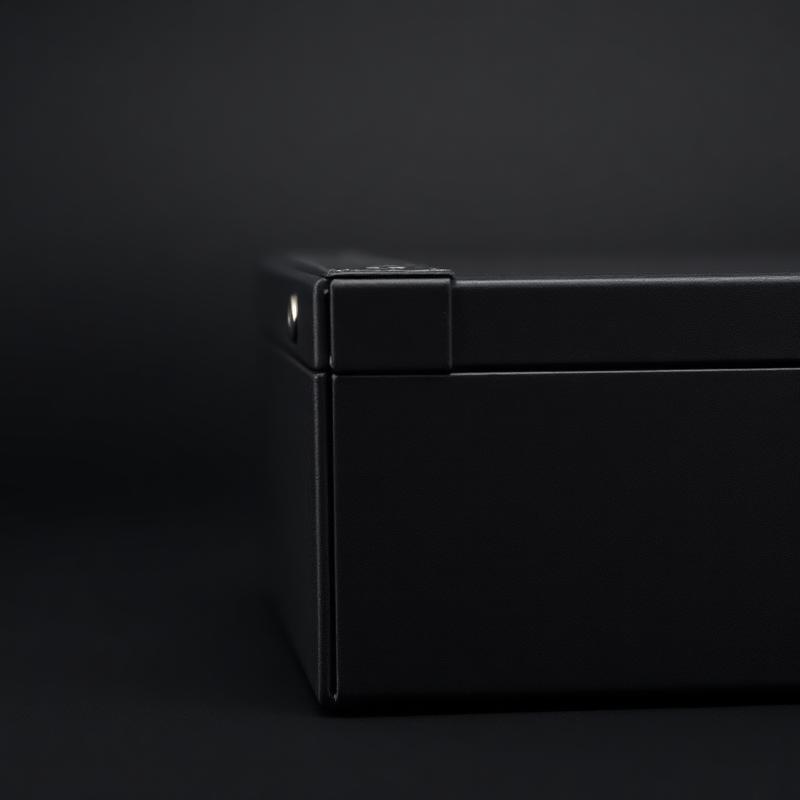 CR Cuboid Rigid Box - Close-up detail