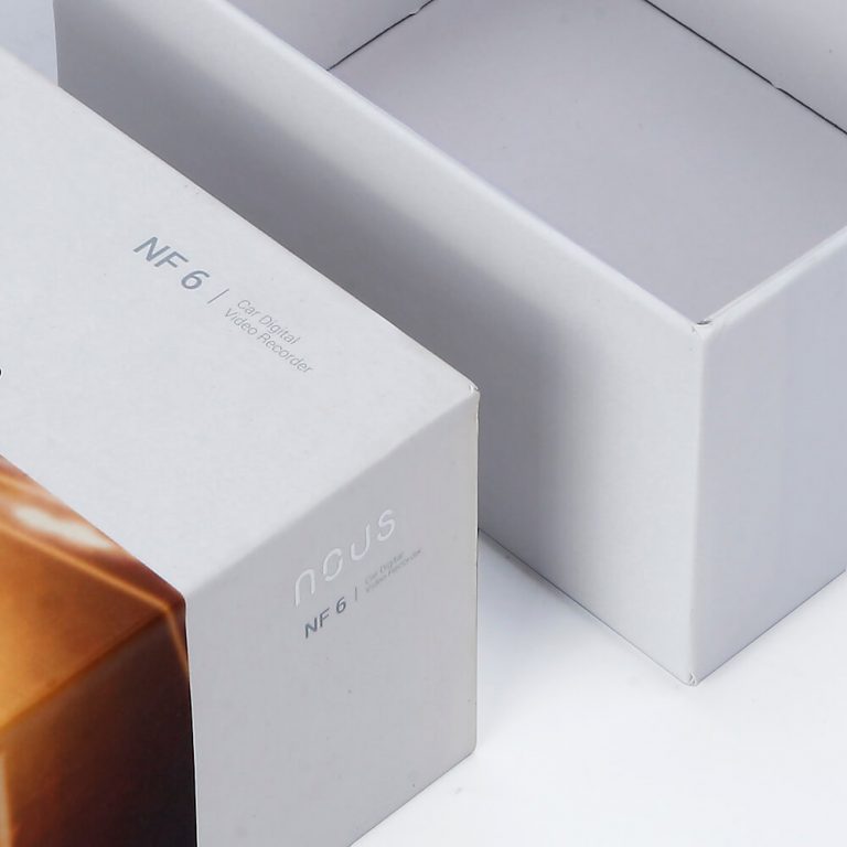 Custom Shoulder Neck Rigid Boxes | Muge Packaging